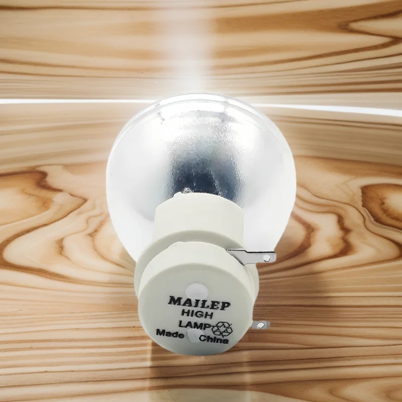 Лампа проектора для BENQ P-VIP210/0.8 E20.9 5J.JAH05.001 
Лампа проектора для BENQ P-VIP210/0.8 E20.9 5J.JAH05.001