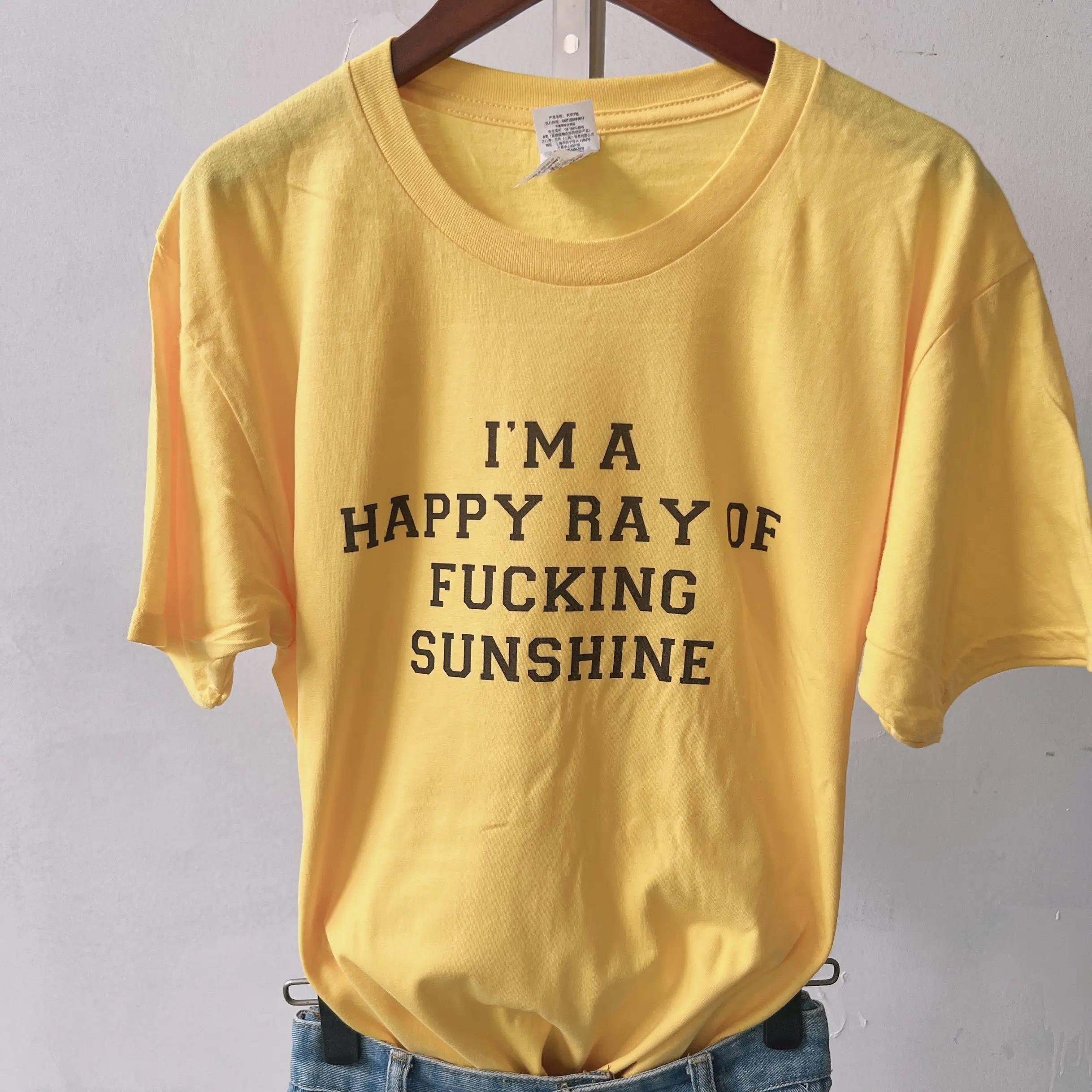 Женские футболки Happy Ray с круглым вырезом, повседневные летние женские футболки 2022, модная уличная одежда 
Женские футболки Happy Ray с круглым вырезом, повседневные летние женские футболки 2022, модная уличная одежда