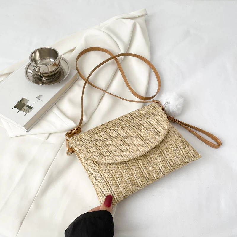 2022 New Elegant Ladies Envelope Messenger Bag Large Capacity Straw Tote Bag Casual Ladies Retro Hairball Design Shoulder Bag
2022 New Elegant Ladies Envelope Messenger Bag Large Capacity Straw Tote Bag Casual Ladies Retro Hairball Design Shoulder Bag