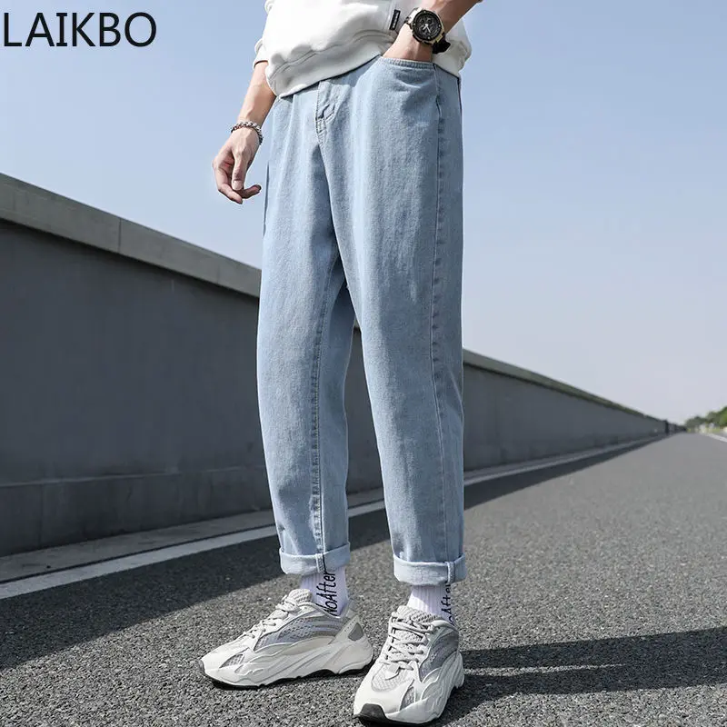 New Loose Men Jeans Male Trousers Simple Design High Quality Cozy All-match Students Daily Casual Straight Denim Pants
New Loose Men Jeans Male Trousers Simple Design High Quality Cozy All-match Students Daily Casual Straight Denim Pants