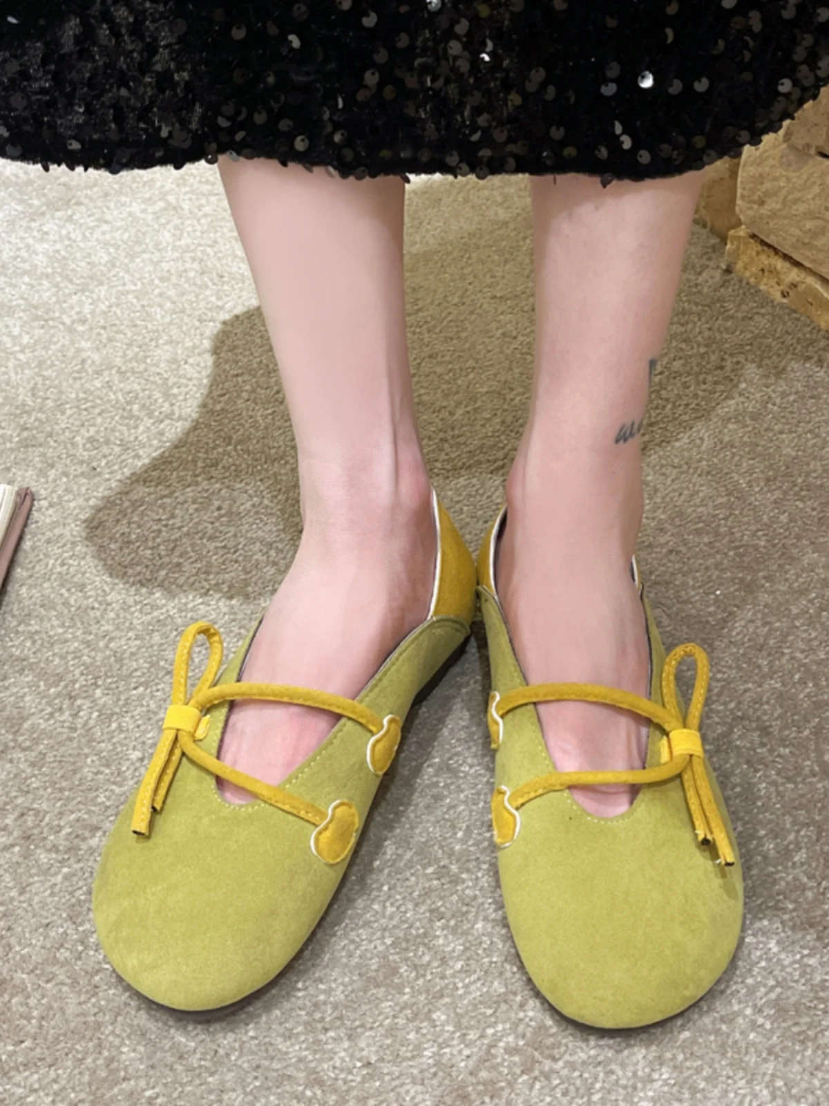 Bow-Knot Women Shoes Autumn Casual Female Sneakers Round Toe Soft Flats Slip-on Butterfly Fall New Moccasin Dress Slip On 
Bow-Knot Women Shoes Autumn Casual Female Sneakers Round Toe Soft Flats Slip-on Butterfly Fall New Moccasin Dress Slip On