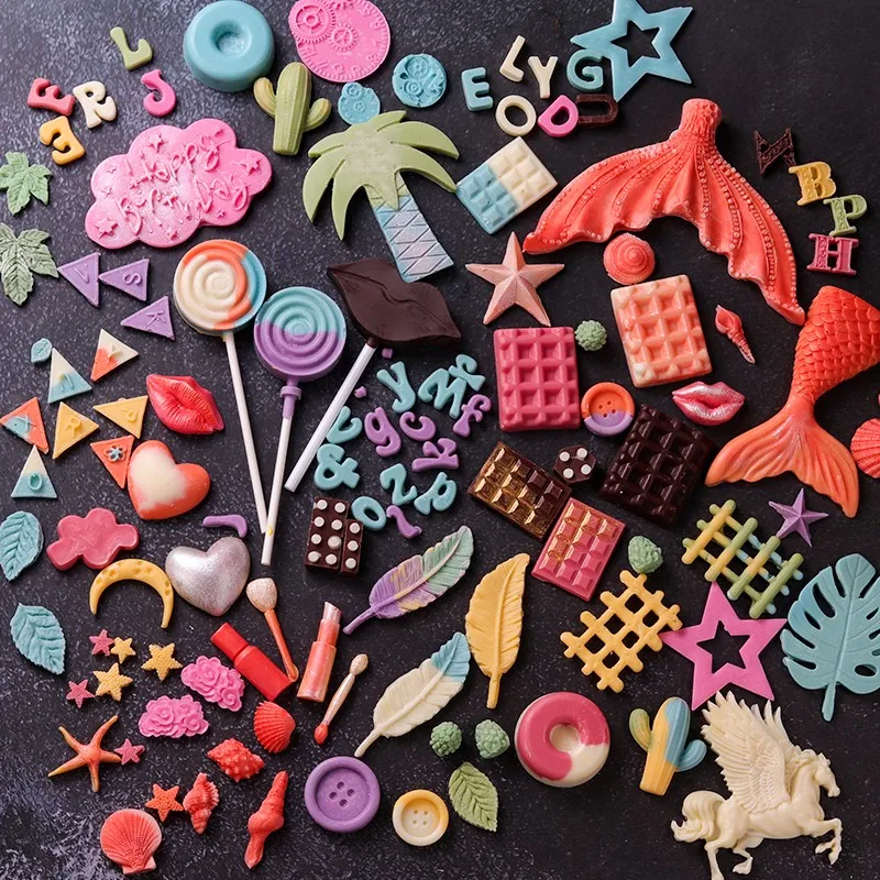 Three-dimensional mermaid silicone mold, chocolate fondant cake mold, love cookie relief
Three-dimensional mermaid silicone mold, chocolate fondant cake mold, love cookie relief