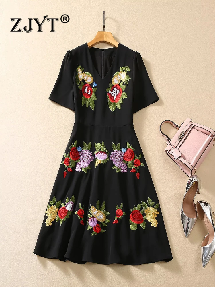 ZJYT Luxury Flower Embroidery Black Dresses for Women Autumn 2023 Runway Designer Party Vintage Vestidos Para Mujer Elegant Robe
ZJYT Luxury Flower Embroidery Black Dresses for Women Autumn 2023 Runway Designer Party Vintage Vestidos Para Mujer Elegant Robe