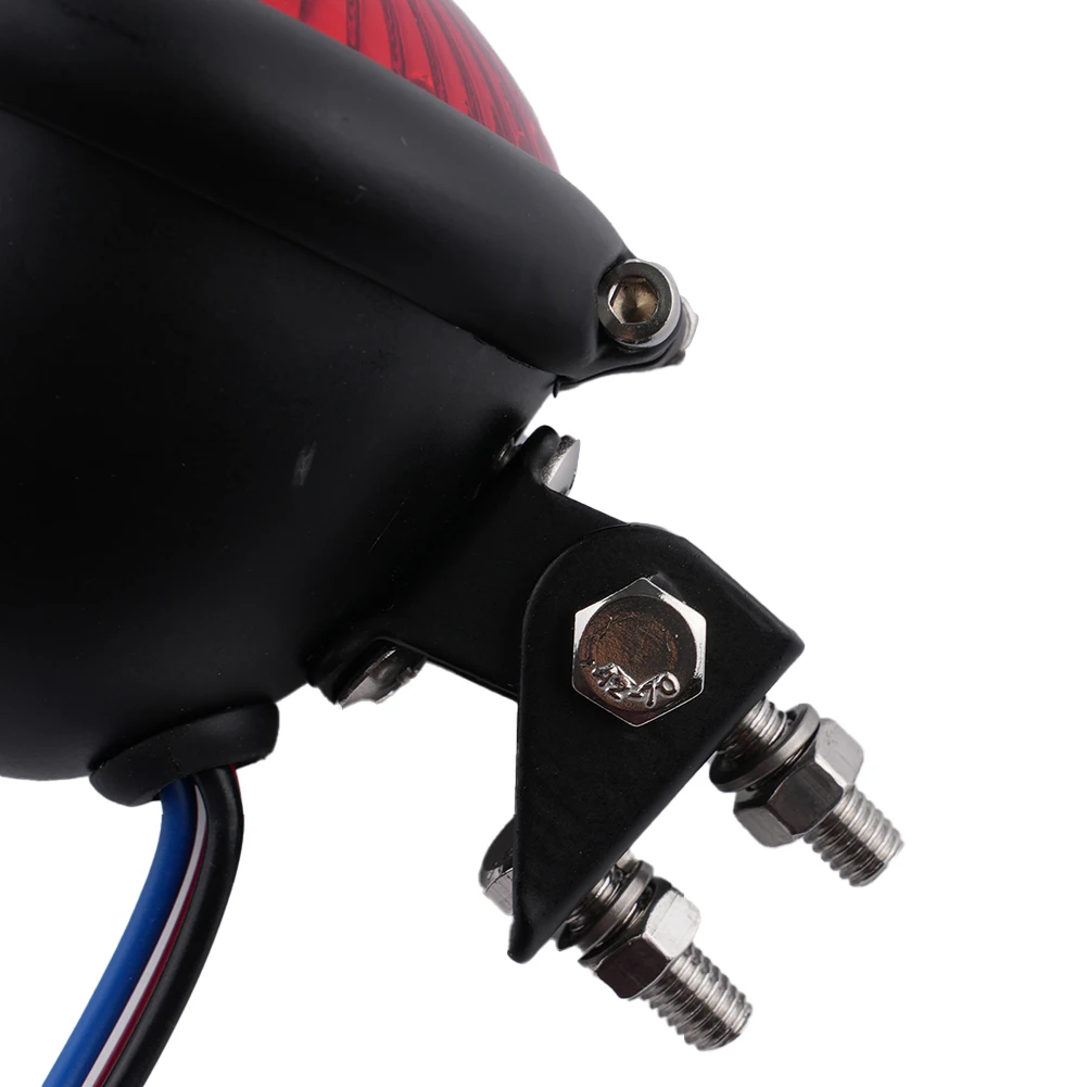 Universal Motorcycle Tail Light LED Rear Brake Lamp Running Lights Brake Stop Light 12 V 3 Wires For Cruiser Cafe Bobber Chooper
Universal Motorcycle Tail Light LED Rear Brake Lamp Running Lights Brake Stop Light 12 V 3 Wires For Cruiser Cafe Bobber Chooper
