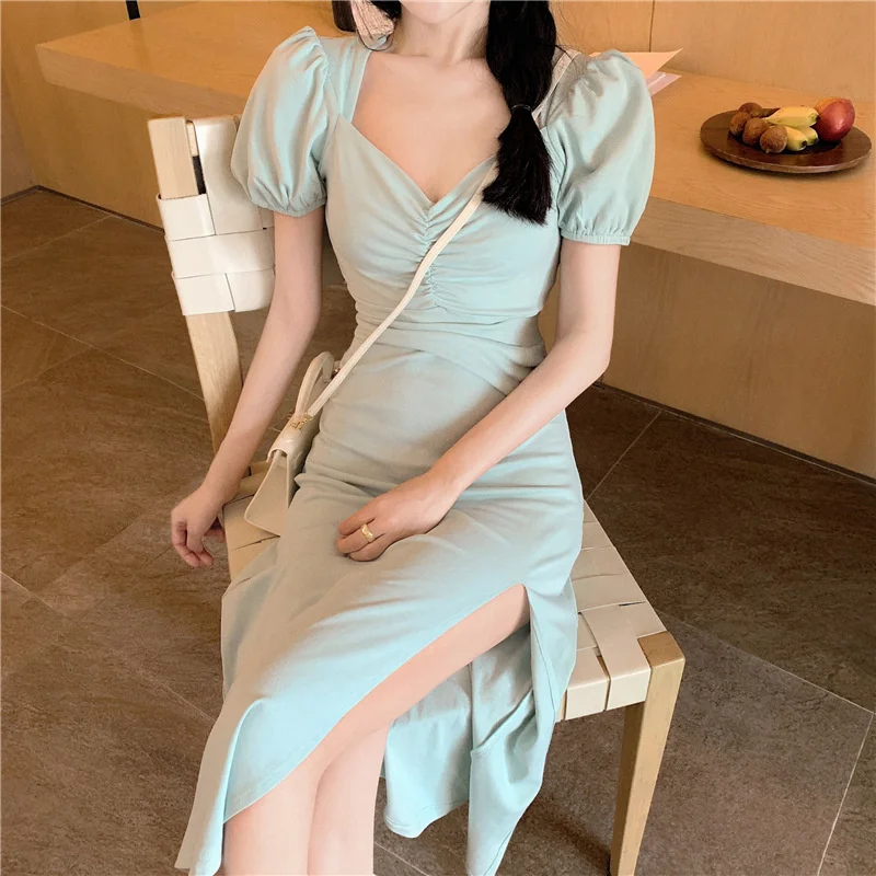 2022 new sexy jedno ramię z krótkim rękawem w stylu koreańskim kwadratowy dekolt cheongsam z dzielonym cienkim kombinezonem
2022 new sexy jedno ramię z krótkim rękawem w stylu koreańskim kwadratowy dekolt cheongsam z dzielonym cienkim kombinezonem