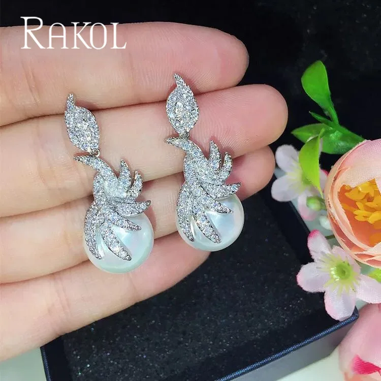 RAKOL Vintage CZ Crystal Imitation Pearls Heart Flower Bridal Wedding Drop Earrings For Women Rose Gold Color Gift Jewelry RE355 
RAKOL Vintage CZ Crystal Imitation Pearls Heart Flower Bridal Wedding Drop Earrings For Women Rose Gold Color Gift Jewelry RE355
