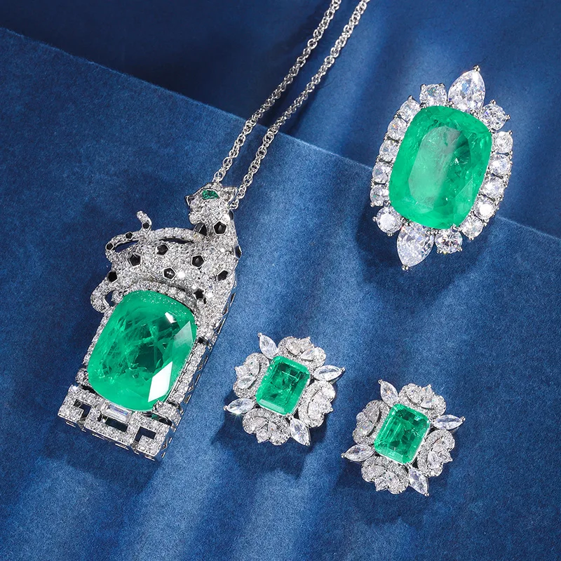 Luxury Sparkling Emerald Tourmaline 925 Sterling Silver Pendant Necklace Ring Earring Female Luxury Vintage Leopard Jewelry Sets
Luxury Sparkling Emerald Tourmaline 925 Sterling Silver Pendant Necklace Ring Earring Female Luxury Vintage Leopard Jewelry Sets