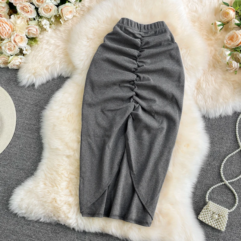 Юбка-карандаш Женская х/б, средней длины, с разрезом 
Юбка-карандаш Женская х/б, средней длины, с разрезом