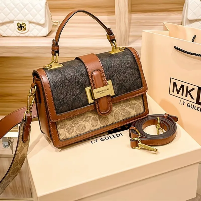 Luxury Brand Fashion Simple Versatile Handbag Peninsula Iron Box High Quality One Shoulder Crossbody Small Square Bag
Luxury Brand Fashion Simple Versatile Handbag Peninsula Iron Box High Quality One Shoulder Crossbody Small Square Bag