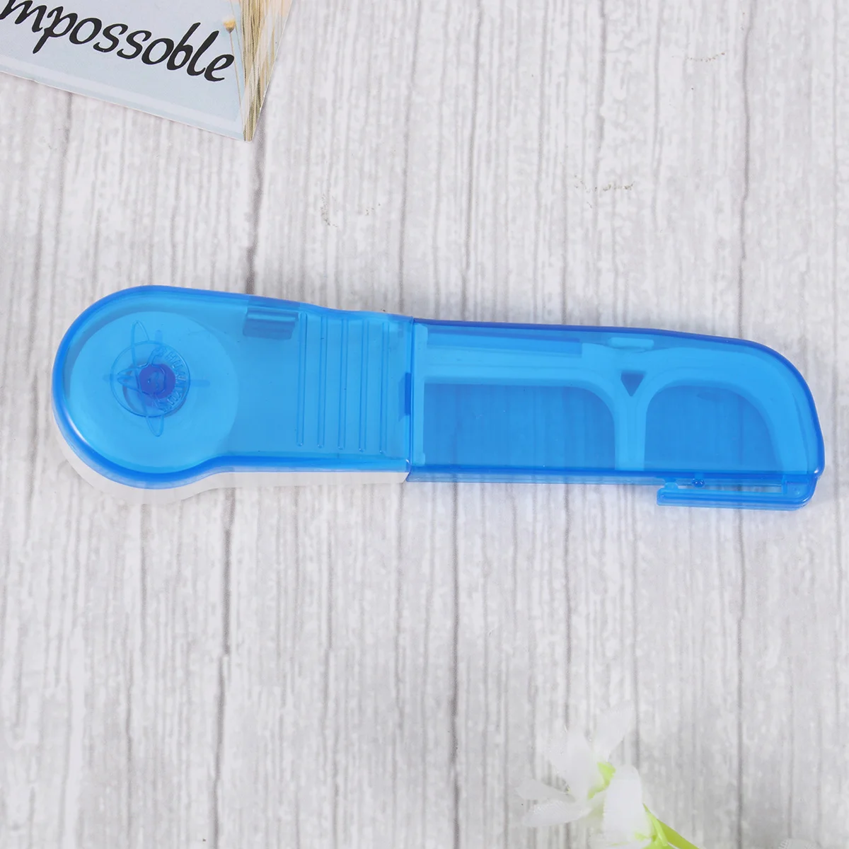 1pc Replaceable Dental Floss Holder Dental Flosser Built-in Spool Flat Wire Dental Floss Replacement Rack with 30 Meters Dental
1pc Replaceable Dental Floss Holder Dental Flosser Built-in Spool Flat Wire Dental Floss Replacement Rack with 30 Meters Dental