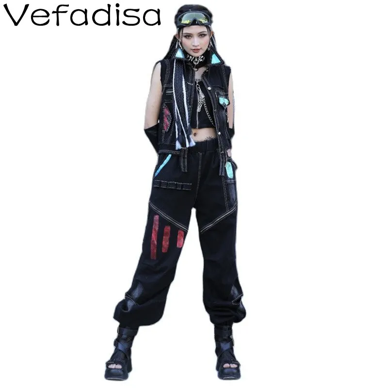 Уличный стиль, красивый индивидуальный комбинированный контрастный джинсовый костюм Vefadisa, весна 2022, новый женский джинсовый костюм TT1213
Уличный стиль, красивый индивидуальный комбинированный контрастный джинсовый костюм Vefadisa, весна 2022, новый женский джинсовый костюм TT1213