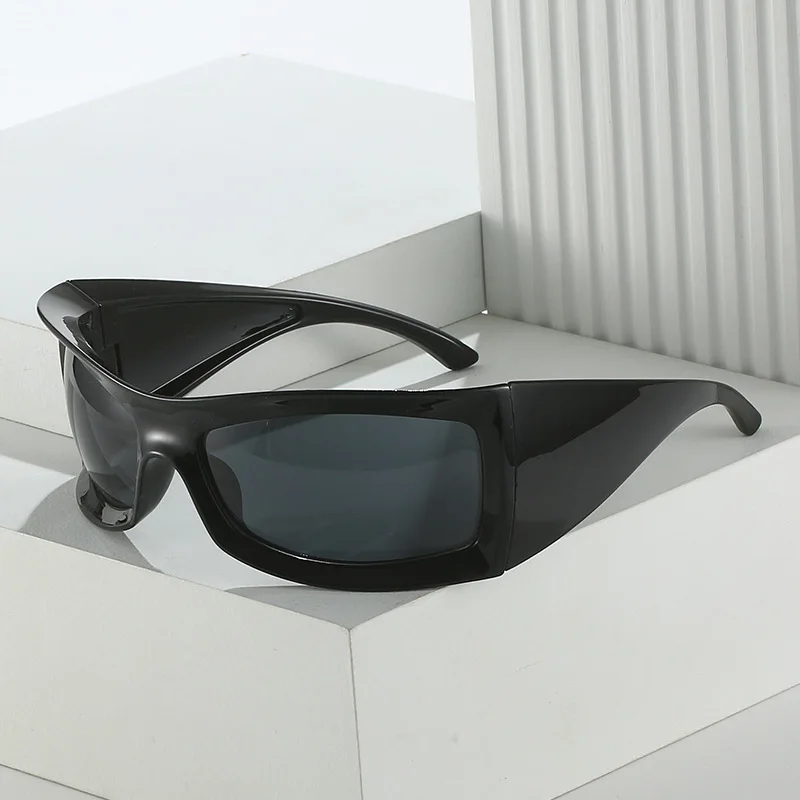 Europe and The United States New Personality Big Frame Sunglasses 2022 Cycling Sports Trend Sunglasses Women
Europe and The United States New Personality Big Frame Sunglasses 2022 Cycling Sports Trend Sunglasses Women