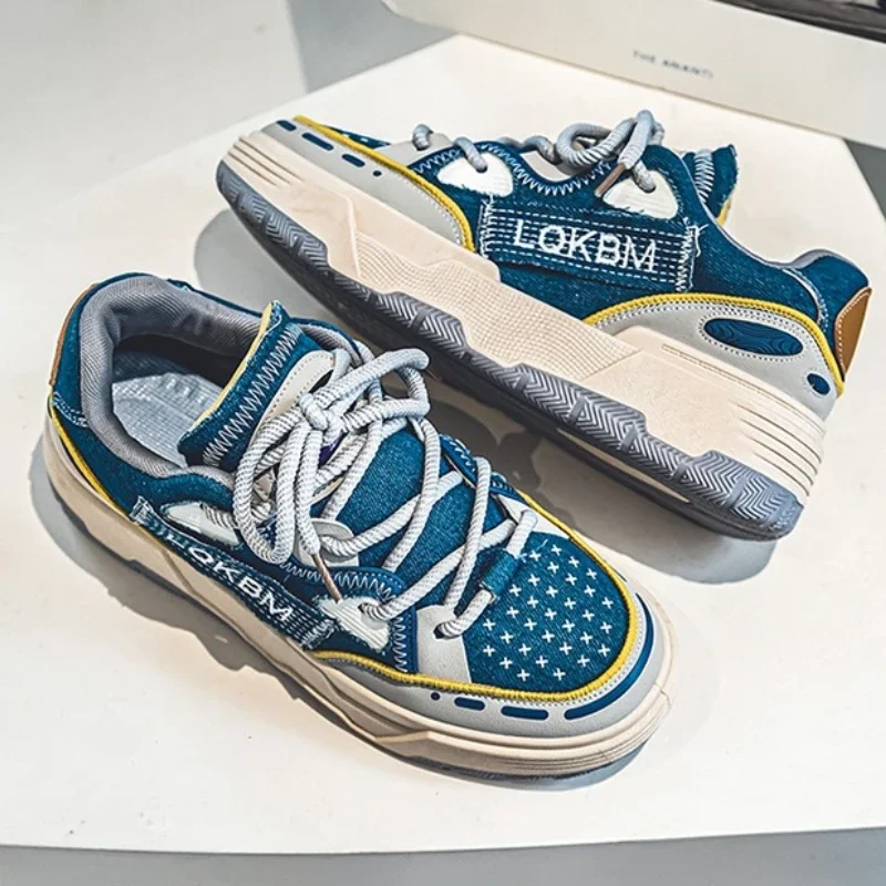 Мужские дышащие кроссовки на толстой подошве, с надписью
Мужские дышащие кроссовки на толстой подошве, с надписью