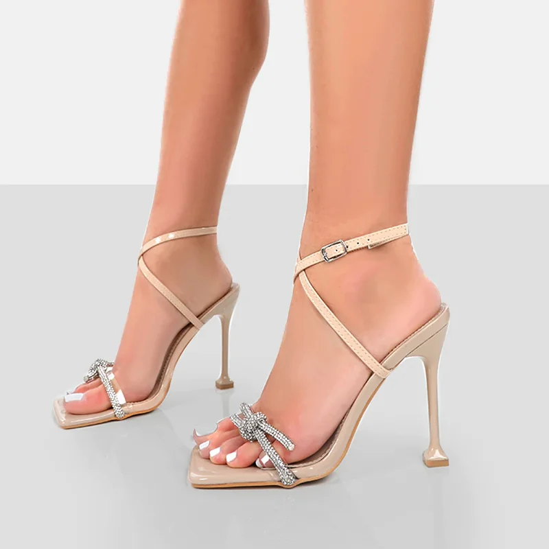 2022 Summer Clear High Heels Shoes Rhinestone Bow Knot Transparent Sandals Women Fashion Sexy Party Prom Shoes Plus Size T
2022 Summer Clear High Heels Shoes Rhinestone Bow Knot Transparent Sandals Women Fashion Sexy Party Prom Shoes Plus Size T