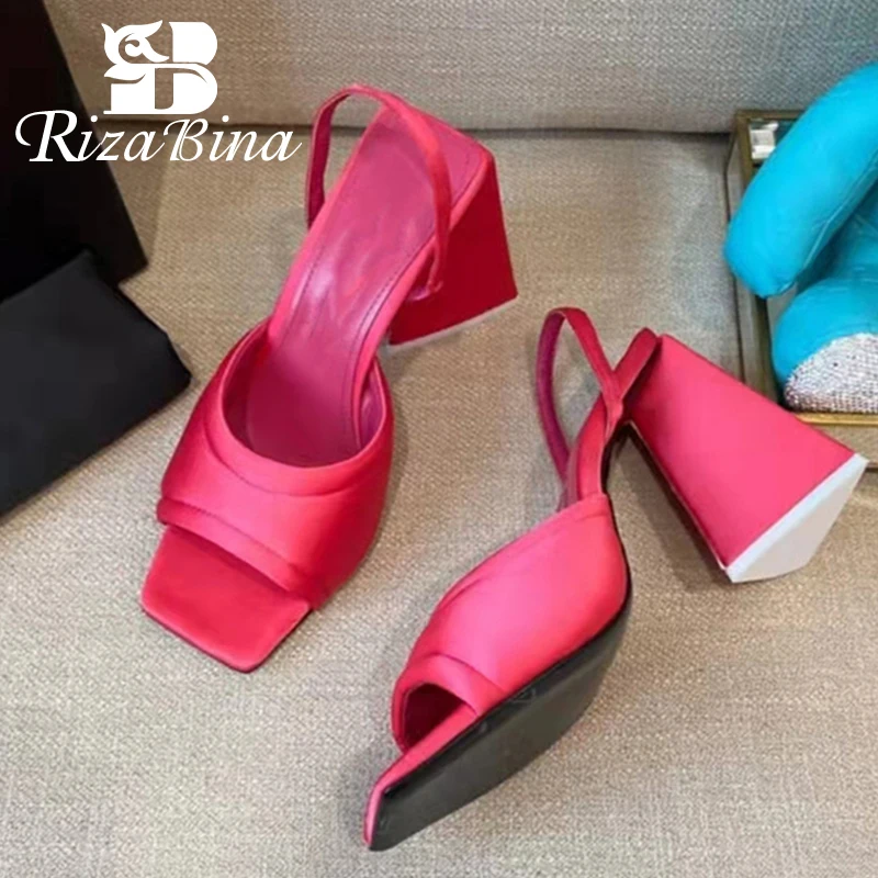 RIZABINA New Fashion Shoes Women Chunky High Heels Sandals Slingback Outdoor Ins Summer Party Ladies Footwear Size 34-43
RIZABINA New Fashion Shoes Women Chunky High Heels Sandals Slingback Outdoor Ins Summer Party Ladies Footwear Size 34-43
