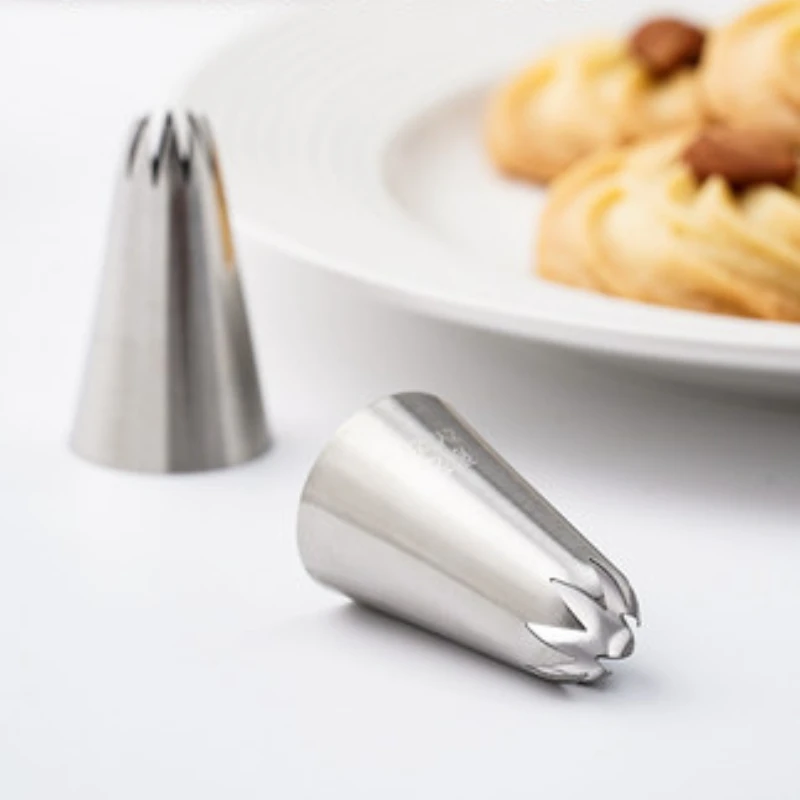 Cookie piping tip piping bag set cake cream dessert baking disposable production tools creative kitchen supplies
Cookie piping tip piping bag set cake cream dessert baking disposable production tools creative kitchen supplies