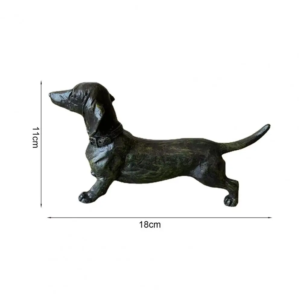 Exquisite Dog Figurine Stable Base Pet Souvenir Animal Sculpture Anti-scratch Hand-crafted Animal Sculpture Garden Decor
Exquisite Dog Figurine Stable Base Pet Souvenir Animal Sculpture Anti-scratch Hand-crafted Animal Sculpture Garden Decor