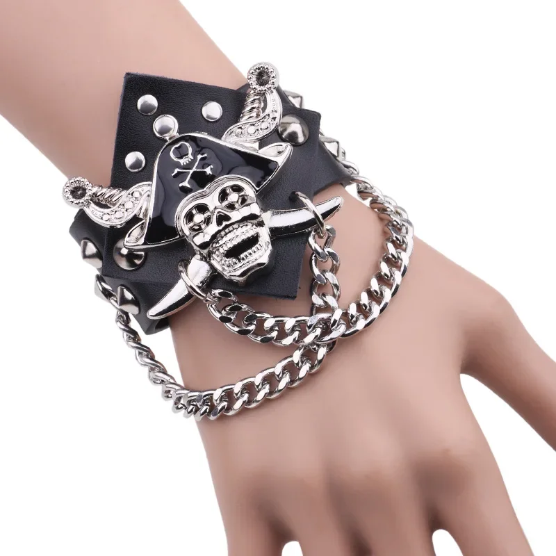 New Vintage Punk Style Leather Bracelet for Men Gothic Pirate Skull Head Wide Personalized Metal Rivet Bracelet Male Charm Gift
New Vintage Punk Style Leather Bracelet for Men Gothic Pirate Skull Head Wide Personalized Metal Rivet Bracelet Male Charm Gift