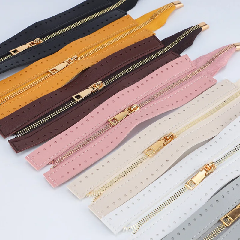 24cm Metal Zipper PU Leather Zipper For Sewing Handbag Craft Sewing DIY Zipper For Woven All-match Bag Hardware Accessory
24cm Metal Zipper PU Leather Zipper For Sewing Handbag Craft Sewing DIY Zipper For Woven All-match Bag Hardware Accessory