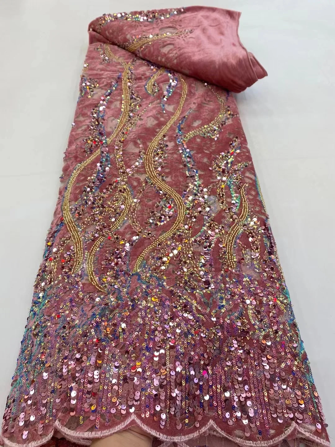 Heavy Beaded African Nigerian Lace Fabrics 2022 High Quality Multicolor Sequins Lace Material French Tulle Lace Fabric For Party
Heavy Beaded African Nigerian Lace Fabrics 2022 High Quality Multicolor Sequins Lace Material French Tulle Lace Fabric For Party