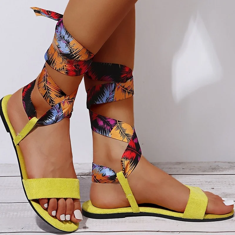 New Ankle Strap Women's Sandals 2022 Summer Sexy Fashion Open-toed Shoes Printed Romanesque Suede Large Size Shoes for Women
New Ankle Strap Women's Sandals 2022 Summer Sexy Fashion Open-toed Shoes Printed Romanesque Suede Large Size Shoes for Women