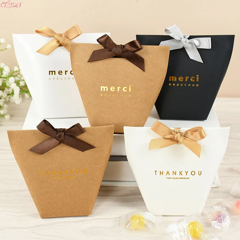 5pcs Upscale Black White Kraft Bronzing "Merci" Candy Box French Thank You Birthday Party DIY Wedding Favor Gift Box Package
5pcs Upscale Black White Kraft Bronzing "Merci" Candy Box French Thank You Birthday Party DIY Wedding Favor Gift Box Package