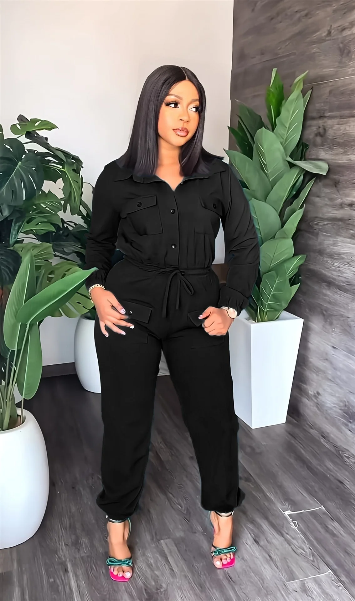 Fashion new style drawcord lapel solid color one-piece waist closing women's commuter overalls one-piece pants
Fashion new style drawcord lapel solid color one-piece waist closing women's commuter overalls one-piece pants