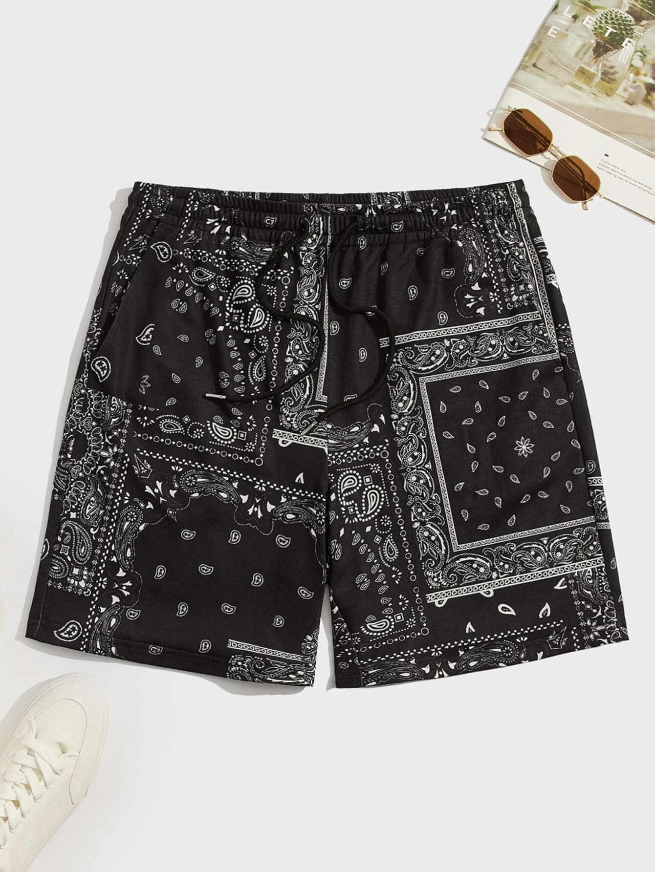 Мужские вельветовые брюки-султанки с 6 карманами 
Мужские вельветовые брюки-султанки с 6 карманами