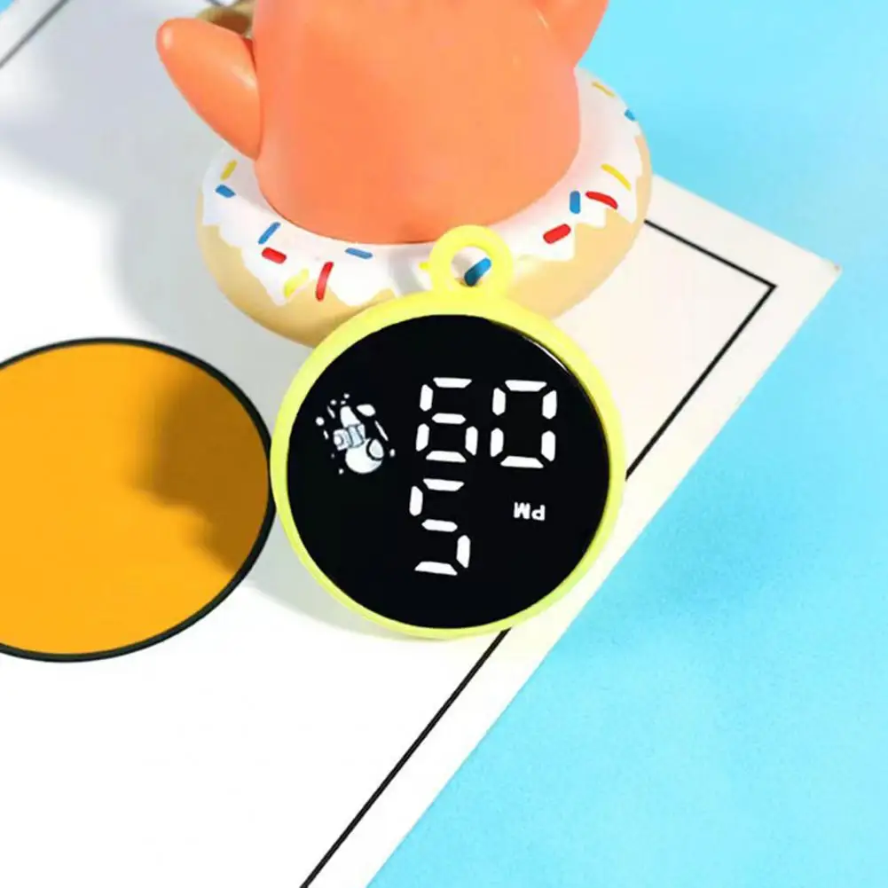 Electronic Watch Portable Unisex Waterproof Astronaut Design Student Watch Student Digital Watch Children Gift
Electronic Watch Portable Unisex Waterproof Astronaut Design Student Watch Student Digital Watch Children Gift