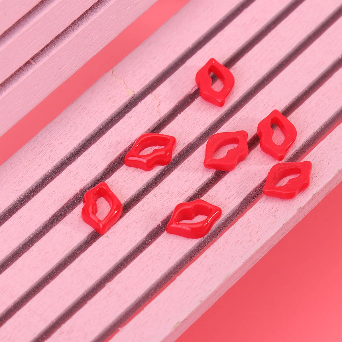 Charms Case Resin Charm Flatback Red Lips Shell Bead Diy Backs Flat Clothes Accessory Lip Decor Accessories Ornament Flatbacks
Charms Case Resin Charm Flatback Red Lips Shell Bead Diy Backs Flat Clothes Accessory Lip Decor Accessories Ornament Flatbacks