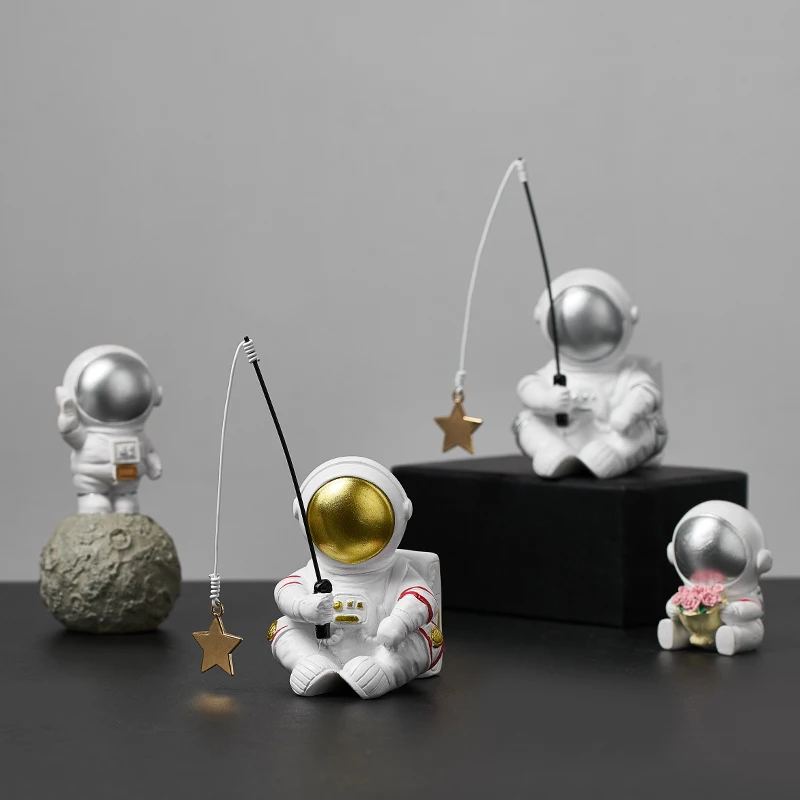 Nordic Home Decor Resin Astronaut Creative Spaceman small Statu Desktop sculpture Ornament Living Room Decoration Accessories
Nordic Home Decor Resin Astronaut Creative Spaceman small Statu Desktop sculpture Ornament Living Room Decoration Accessories