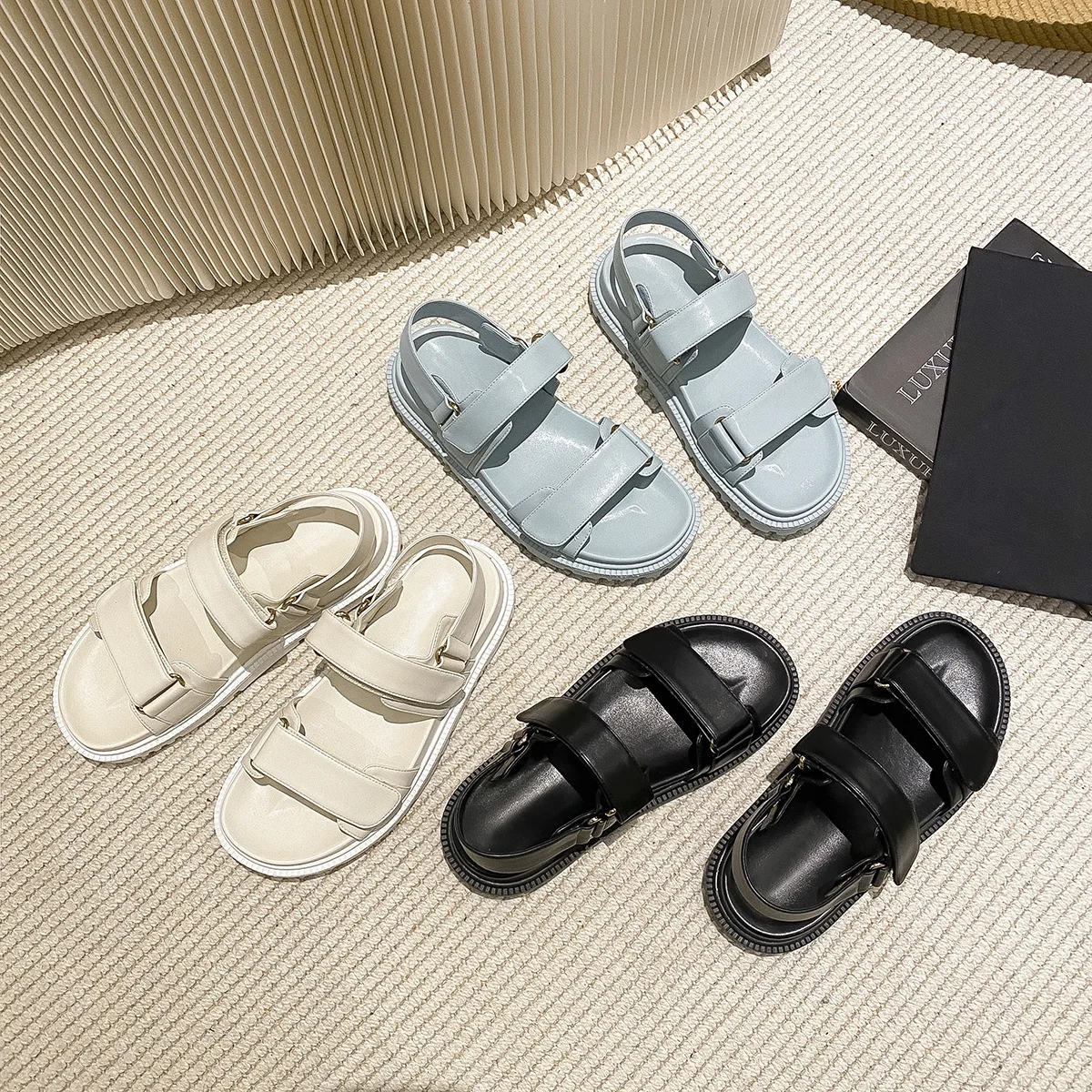 Comfort Shoes for Women Beige Heeled Sandals Buckle Strap 2023 Summer Black New Low Fashion Sports Clear Girls Flat Clogs Fabric
Comfort Shoes for Women Beige Heeled Sandals Buckle Strap 2023 Summer Black New Low Fashion Sports Clear Girls Flat Clogs Fabric
