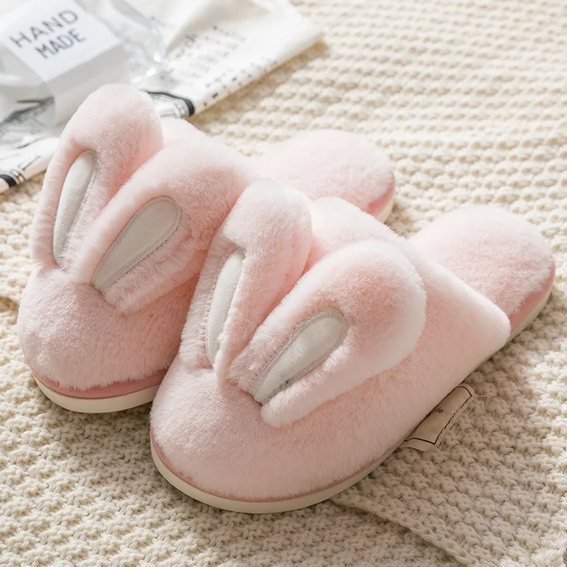 Men and women cute cartoon rabbit slippers 2023 new cotton shoes ear lovers plush male winter home home slippers
Men and women cute cartoon rabbit slippers 2023 new cotton shoes ear lovers plush male winter home home slippers