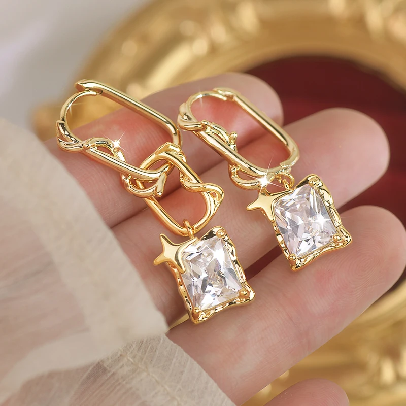 Geometry 14K Plated Gold Square Exquisite Zircon Earrings for Women Fashion Luxury Temperament Female Earring Gorgeous Jewelry
Geometry 14K Plated Gold Square Exquisite Zircon Earrings for Women Fashion Luxury Temperament Female Earring Gorgeous Jewelry