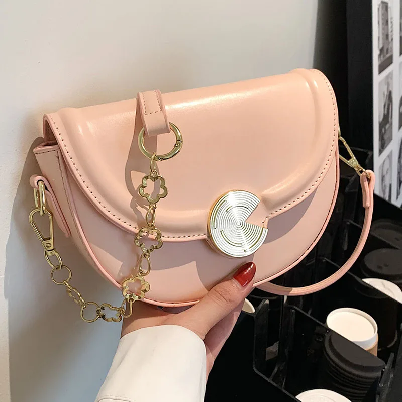 Small Flap Shoulder Bags for Women Pu Leather Underarm Women's Bag 2022 Trend Summer Trendy Brand Famous New Female Handbags
Small Flap Shoulder Bags for Women Pu Leather Underarm Women's Bag 2022 Trend Summer Trendy Brand Famous New Female Handbags