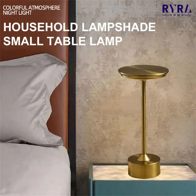 Rechargeable Cordless LED Table USB Desk Lamp For Study Touch Bed Side Nordic Led Lamp Coffee Table Decor Bedroom Decoration Hot
Rechargeable Cordless LED Table USB Desk Lamp For Study Touch Bed Side Nordic Led Lamp Coffee Table Decor Bedroom Decoration Hot