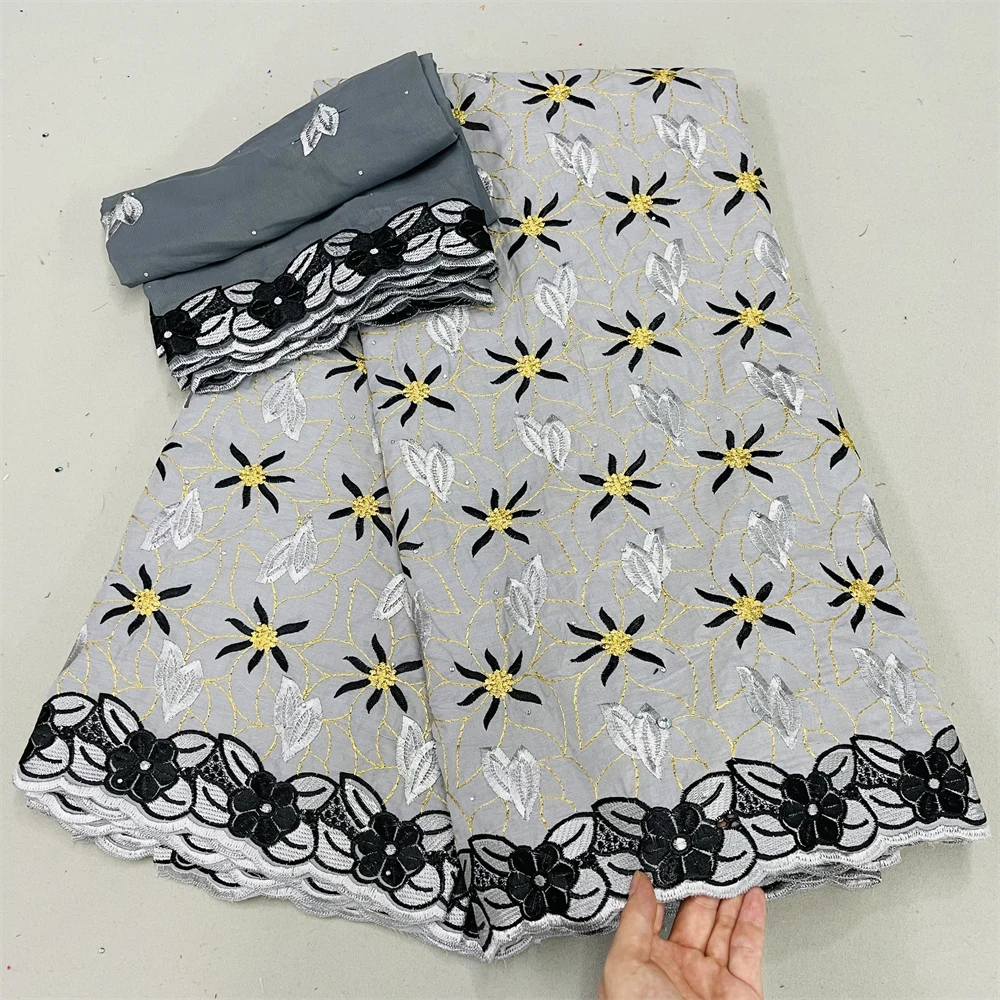 Latest Design 100% Cotton African Lace Fabric 2022 High Quality Pure White Nigerian Swiss Voile In Switzerland 5+2 Yards LY1506
Latest Design 100% Cotton African Lace Fabric 2022 High Quality Pure White Nigerian Swiss Voile In Switzerland 5+2 Yards LY1506