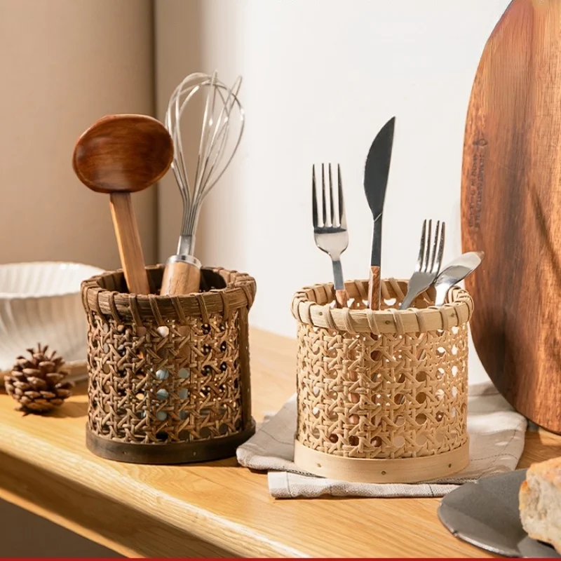 Japanese Style Creative Rattan Pen Holder Kitchen Tool Knife and Fork Student Office Desktop Makeup Brush Storage Baskets
Japanese Style Creative Rattan Pen Holder Kitchen Tool Knife and Fork Student Office Desktop Makeup Brush Storage Baskets