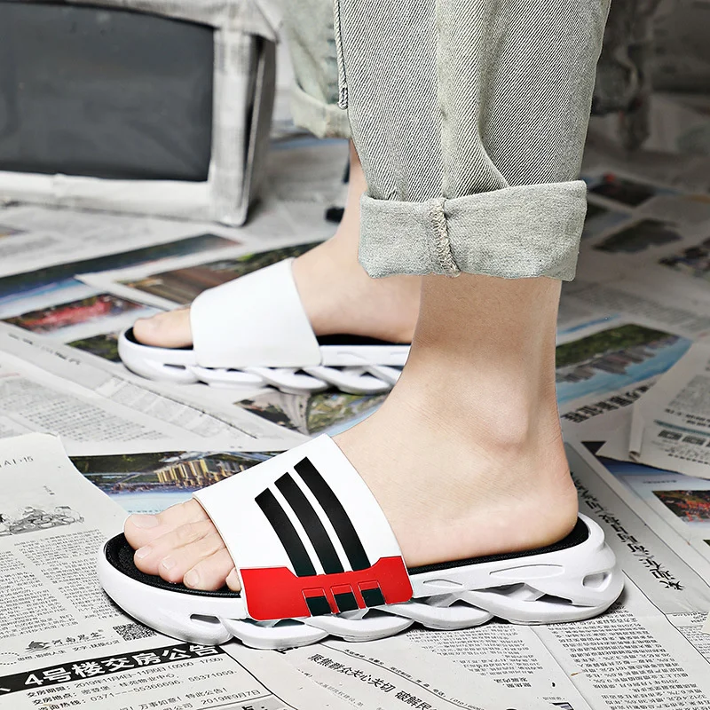 Men's Slippers Mute EVA Soft Luxury Beach Slides Flat Unisex Slippers Non-slip Soft Flip Flops Male Thick Sole Designer Shoes
Men's Slippers Mute EVA Soft Luxury Beach Slides Flat Unisex Slippers Non-slip Soft Flip Flops Male Thick Sole Designer Shoes