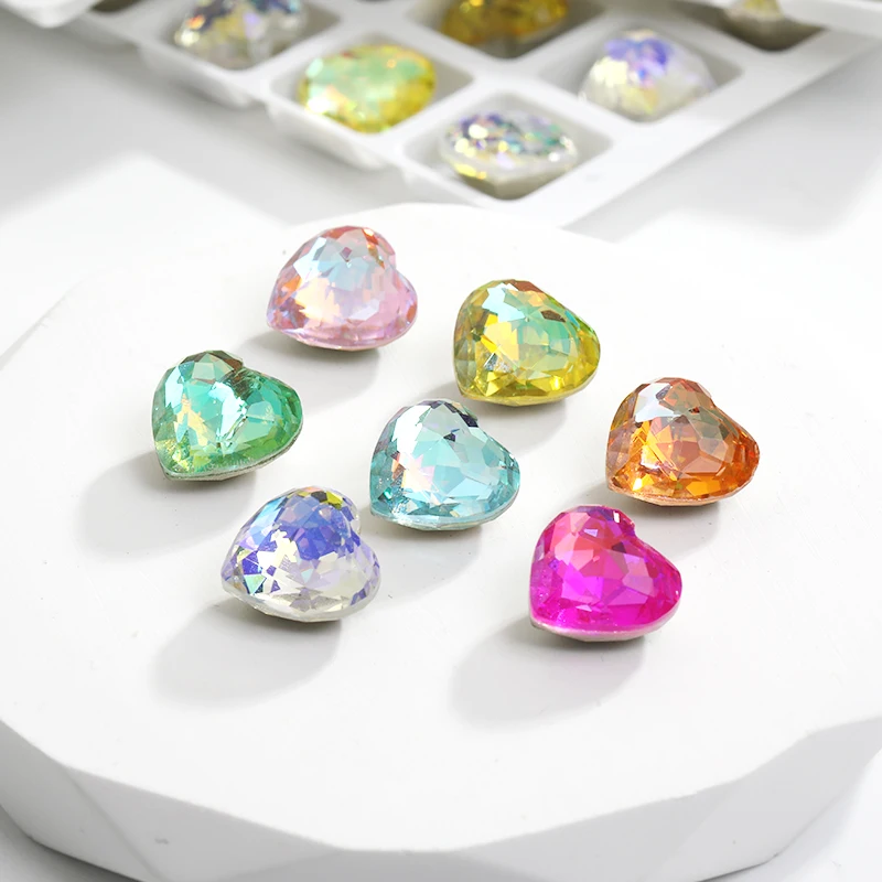 40Pcs Wholesale 10mm High Quality Glitter Heart Glass Rhinestones 3D Crystals Jewelry Making Gem DIY Nail Art Sewing Accessories
40Pcs Wholesale 10mm High Quality Glitter Heart Glass Rhinestones 3D Crystals Jewelry Making Gem DIY Nail Art Sewing Accessories