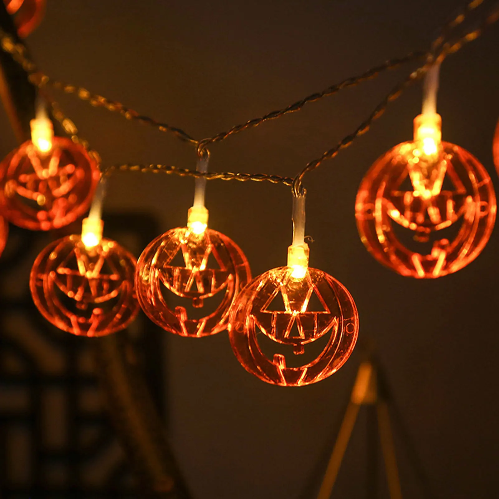 Светодиодная гирлянда на Хэллоуин, 3 м, 20 светодиодов
Светодиодная гирлянда на Хэллоуин, 3 м, 20 светодиодов