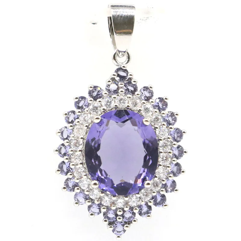 Кулон из серебра 5,8 пробы с большим овальным камнем, 925 г 
Кулон из серебра 5,8 пробы с большим овальным камнем, 925 г