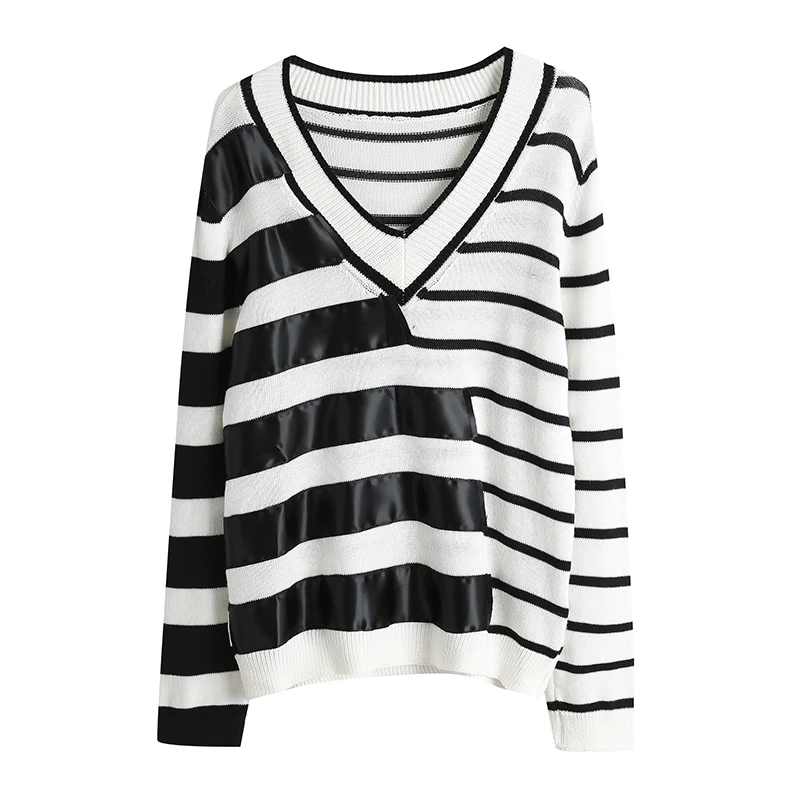 2023 Autumn Winter Black And White Striped Sweater For Women Y2K Womens Clothing V Neck Pullovers Knitted PU Patchwork Knitwears
2023 Autumn Winter Black And White Striped Sweater For Women Y2K Womens Clothing V Neck Pullovers Knitted PU Patchwork Knitwears