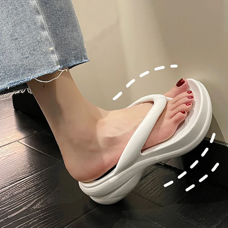 Women Sand Beach Slippers Flip Flops Wedge Heels Seaside Beach Sandals Thick Bottomed Flip Flops Outdoor Slides Summer Shoes New
Women Sand Beach Slippers Flip Flops Wedge Heels Seaside Beach Sandals Thick Bottomed Flip Flops Outdoor Slides Summer Shoes New