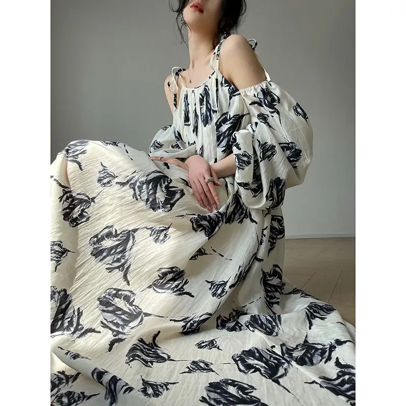 French Midi Printed Rose Dress Vintage Shoulder Panel Thin Strap Dress Holiday Travel Women's Clothes Milk Formal Dress
French Midi Printed Rose Dress Vintage Shoulder Panel Thin Strap Dress Holiday Travel Women's Clothes Milk Formal Dress