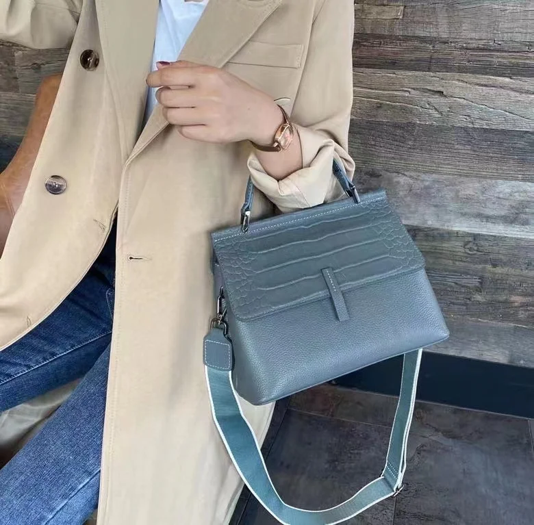 Сумка кросс-боди из ПУ кожи для женщин, 2021
Сумка кросс-боди из ПУ кожи для женщин, 2021