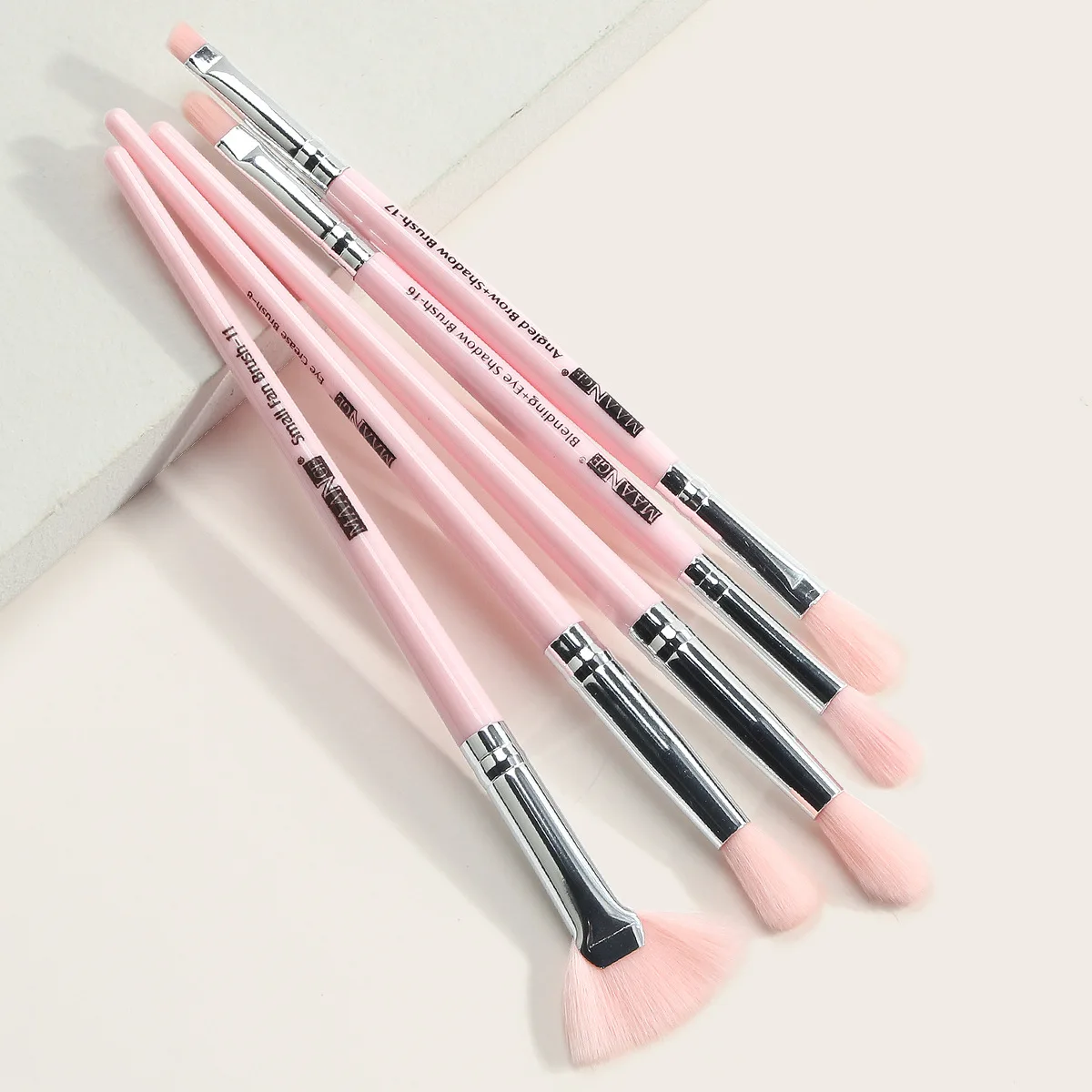 5 Pcs Makeup Brushes Set Eyeliner Eyelash Eye Shadow Lip Brush Cosmetic Make Up Tool Kit
5 Pcs Makeup Brushes Set Eyeliner Eyelash Eye Shadow Lip Brush Cosmetic Make Up Tool Kit