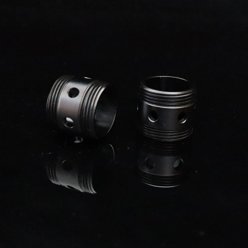 Black Connector Accessories for Yan Qing Lightsaber Can Make Two Lightsabers Link Together and The Lightsaber Be Longer
Black Connector Accessories for Yan Qing Lightsaber Can Make Two Lightsabers Link Together and The Lightsaber Be Longer