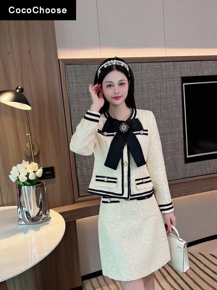 2022 Autumn Winter Women Tweed Sets Womens Two Piece Outfits Luxury Designer Bowknot Black Sequins Jacket And Mini Skirt Suits
2022 Autumn Winter Women Tweed Sets Womens Two Piece Outfits Luxury Designer Bowknot Black Sequins Jacket And Mini Skirt Suits