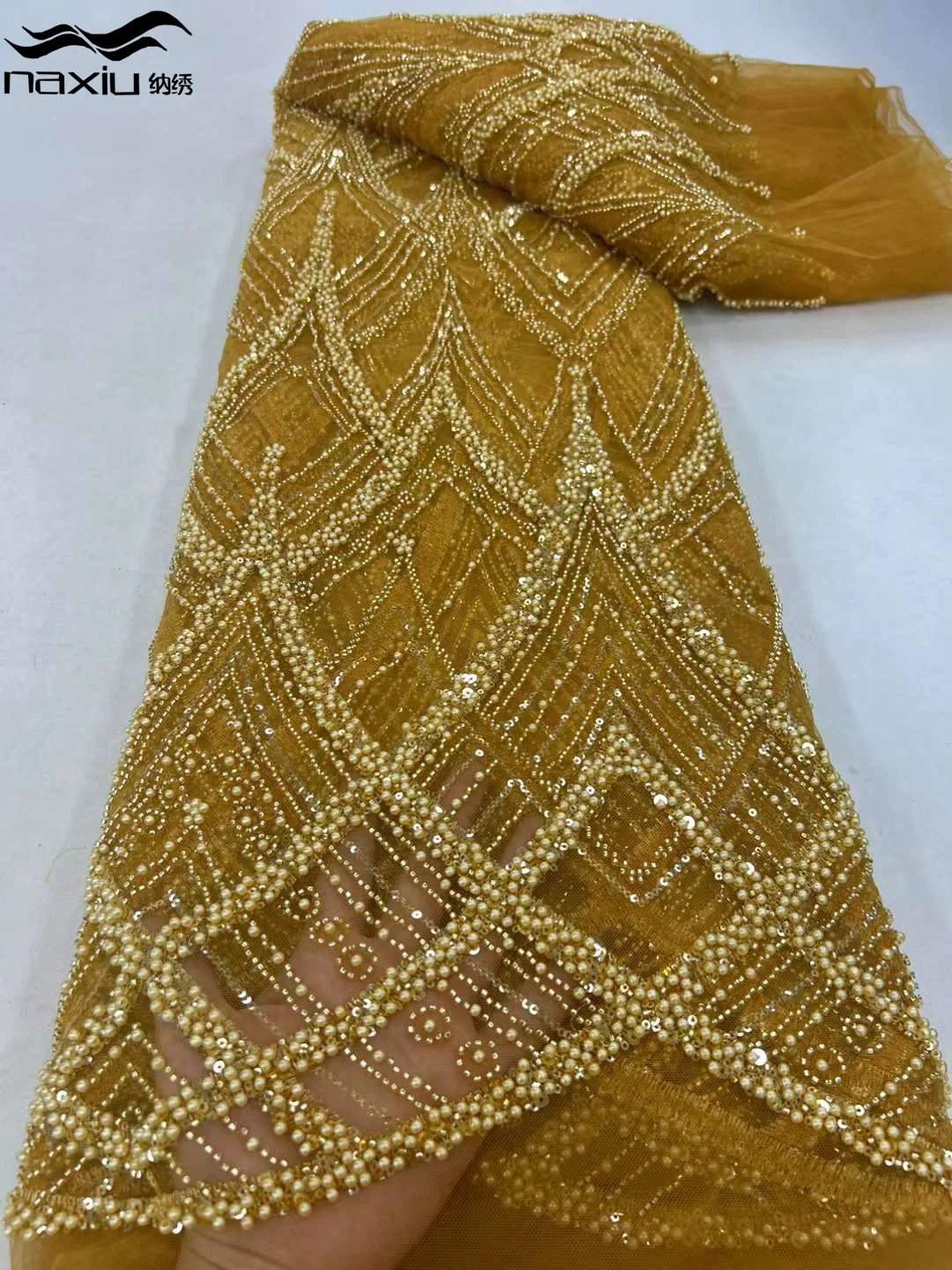Madison Luxury Sequin Fabric And Pearls Lace Fabric Embroidery Nigerian Lace Fabric 2023 High Quality Lace For Wedding Sewing
Madison Luxury Sequin Fabric And Pearls Lace Fabric Embroidery Nigerian Lace Fabric 2023 High Quality Lace For Wedding Sewing